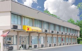 Super 8 By Wyndham Ashland